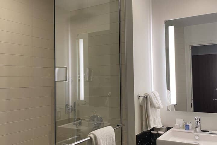 Room 75 of 120