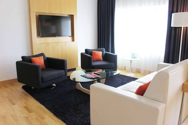 Room 49 of 120